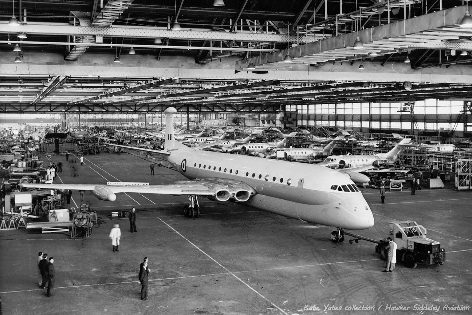 Thunder & Lightnings - Hawker Siddeley Nimrod - Survivor XV148